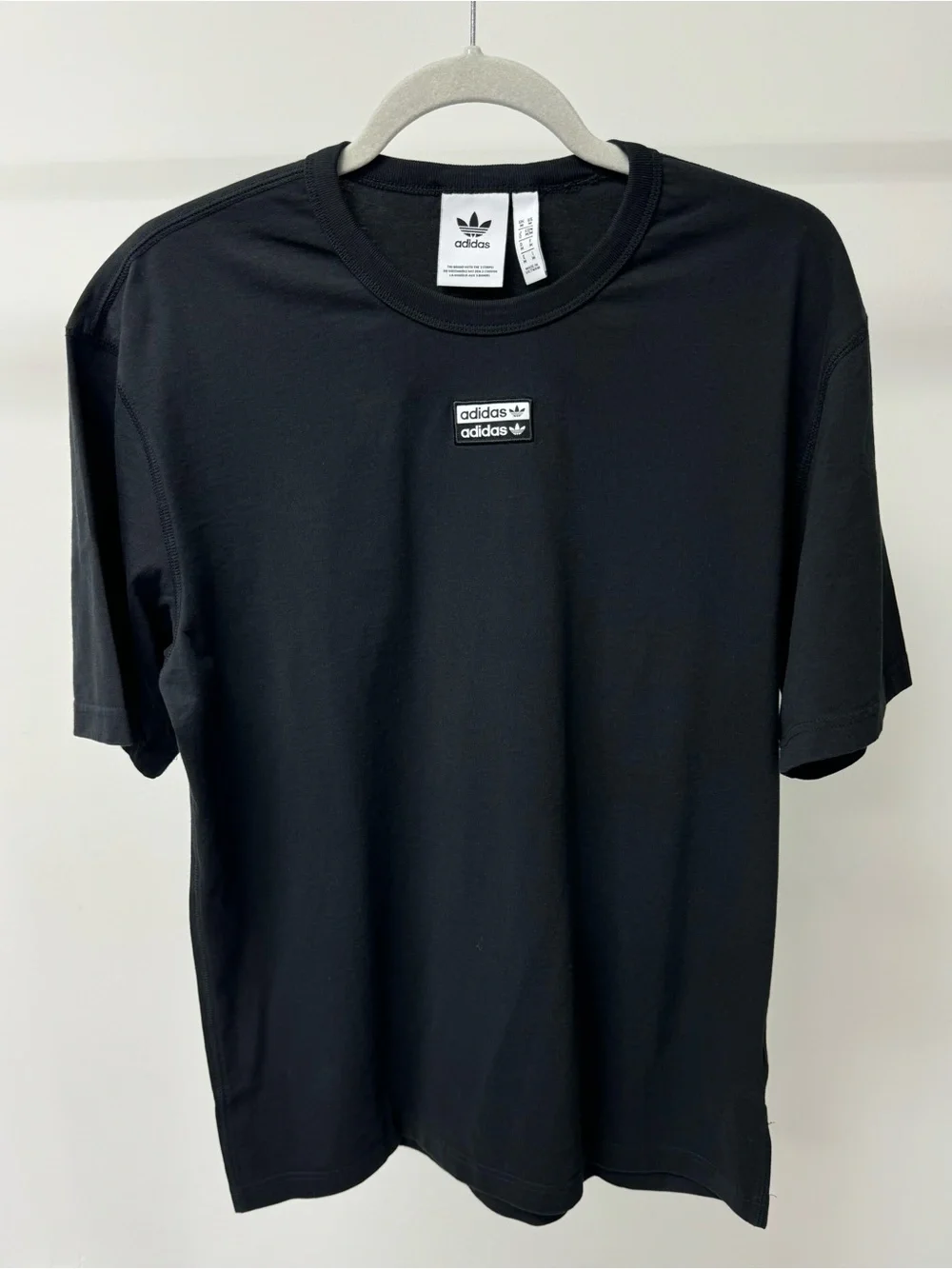 Adidas Front Logo Crew Neck T-Shirt in Black, Size M‎